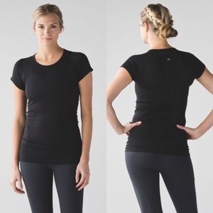 Lululemon swiftly tech short sleeve black
